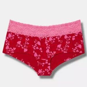 Torrid - Cotton Mid-Rise Lace Trim Boyshort Panty in Wild Hearts Pink & Red‌